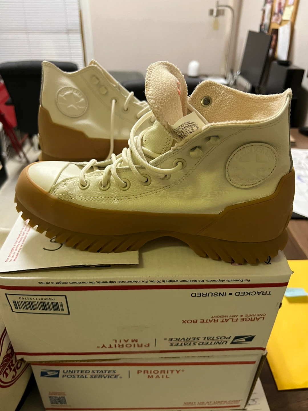 Converse Chuck Taylor All Star lugged high top sneakers - photo 4