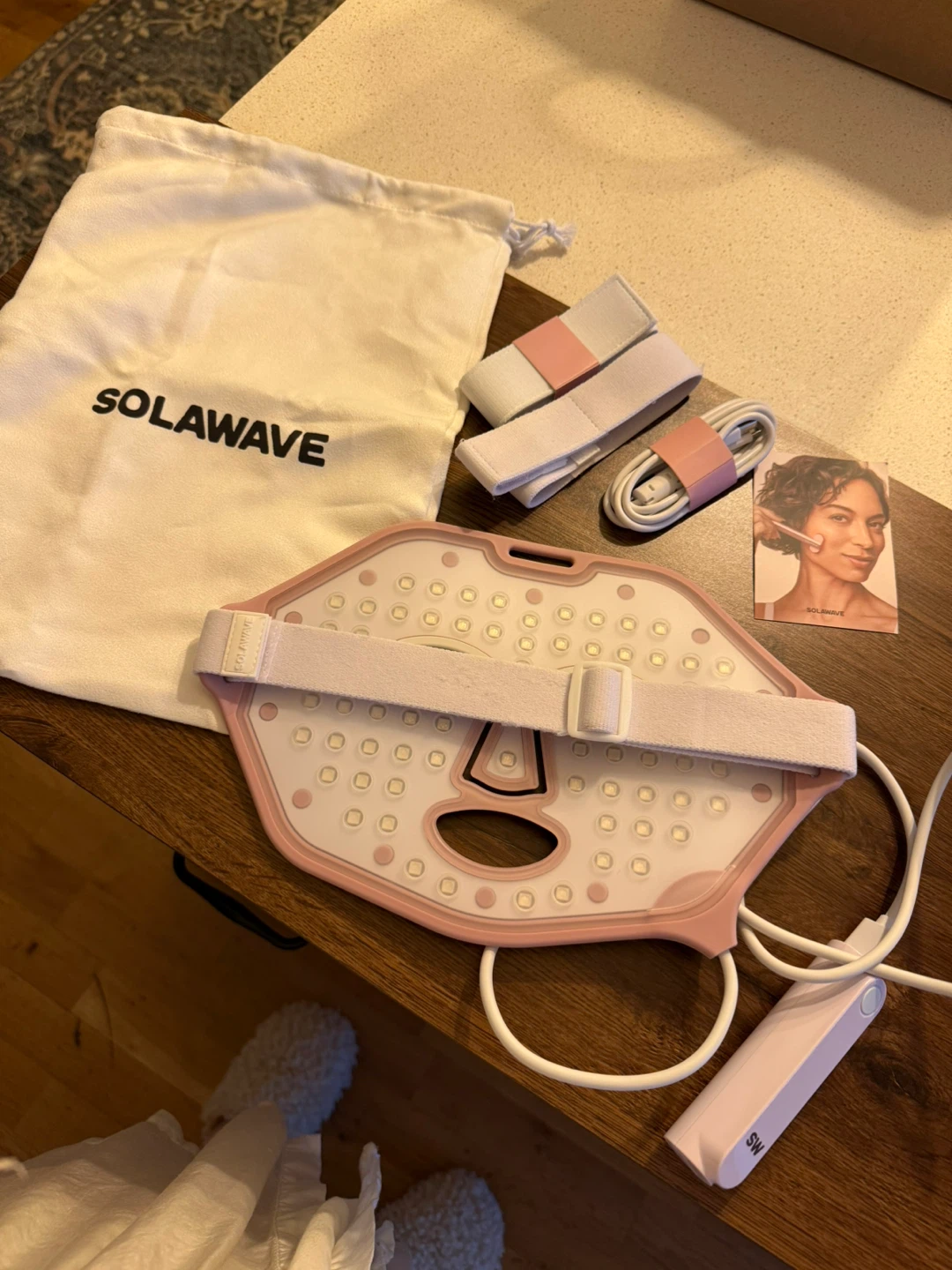 SOLAWAVE Red Light Therapy Face Mask - photo 2