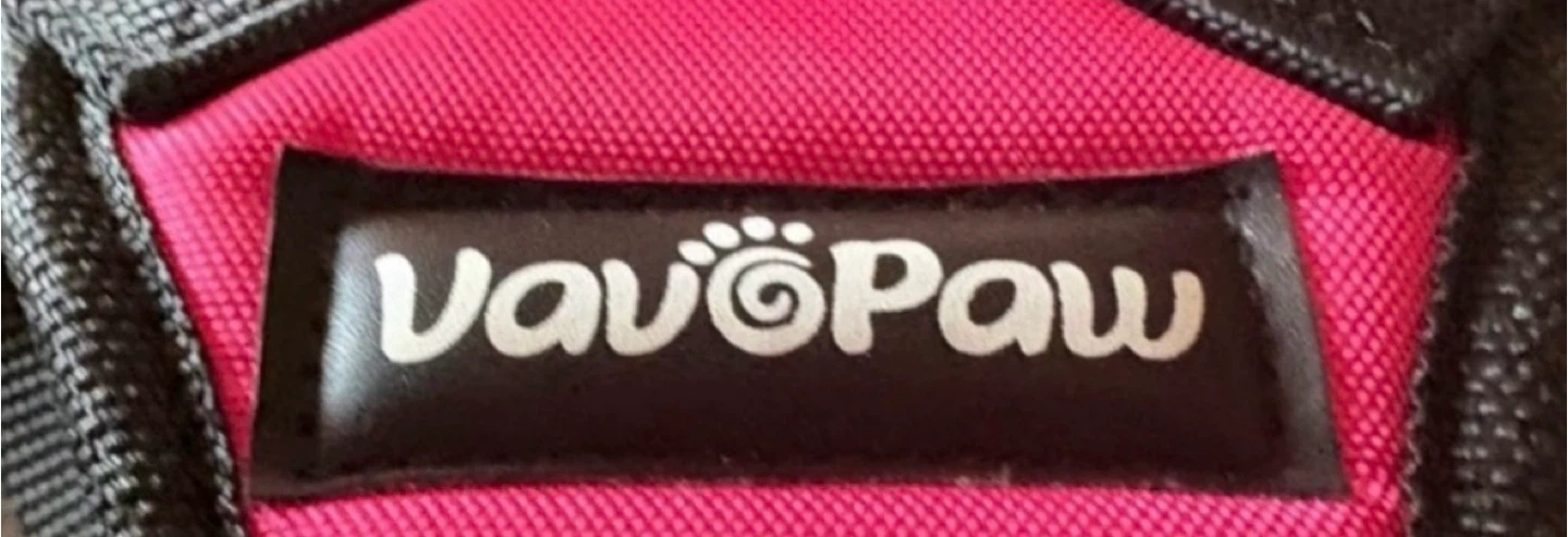 Dog Car Seatbelt Harness — Pink & Black Safety Clip | Size Small - photo 2