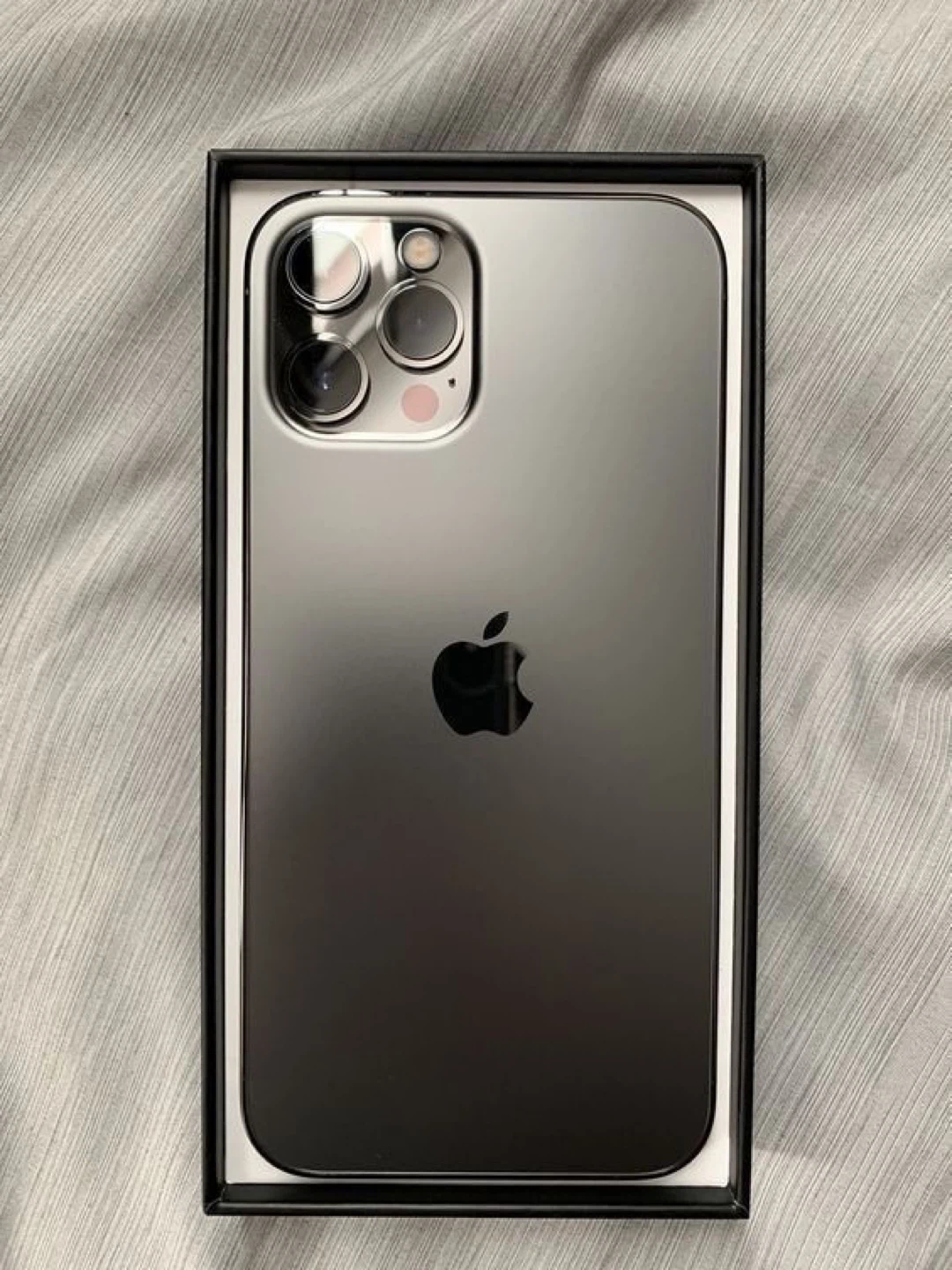 Apple iPhone 13 Pro Max (Graphite)