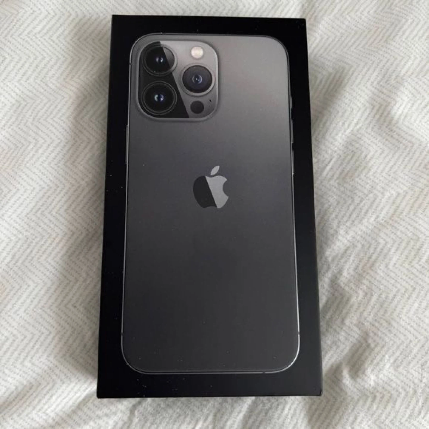 Apple iPhone 13 Pro Max (Graphite) - photo 2
