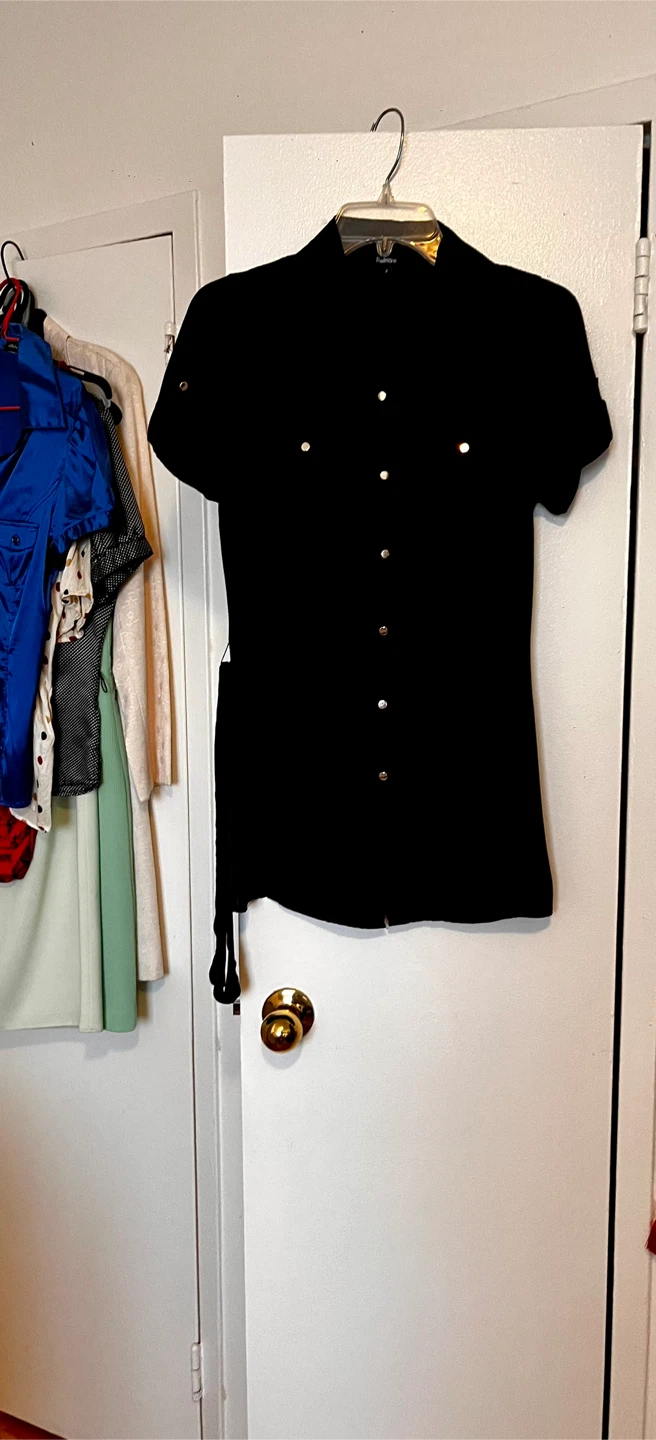 Reitmans Black buttoned shirt size 3 Small - photo 2