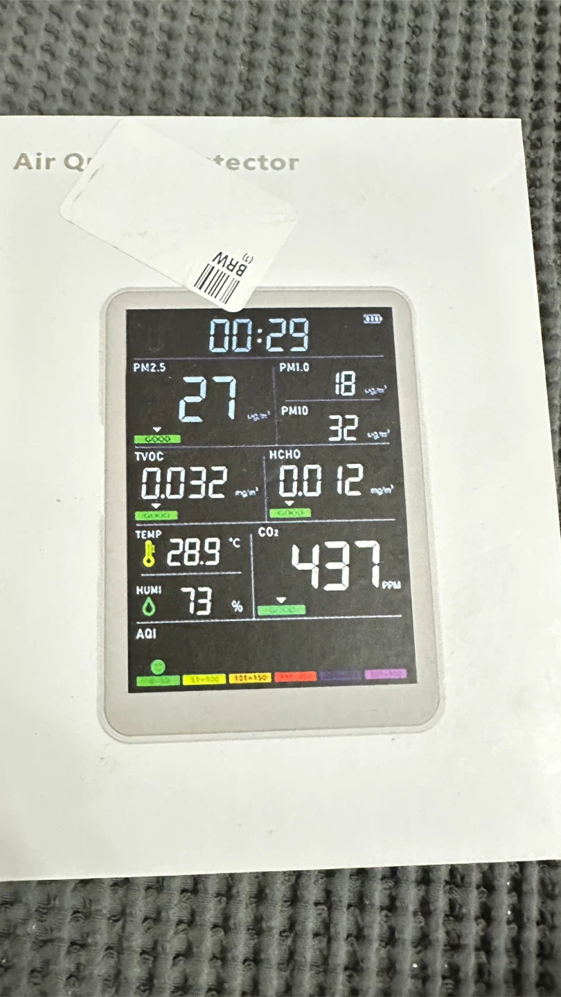 Digital Air Quality Monitor - photo 2