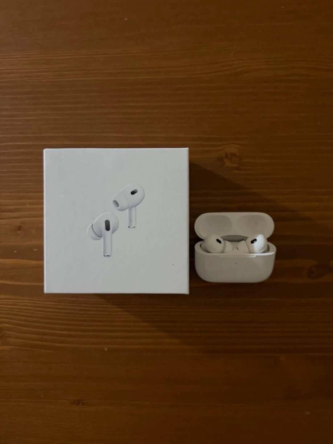 Apple AirPods Pro (2nd generation) Wireless Earbuds - photo 2