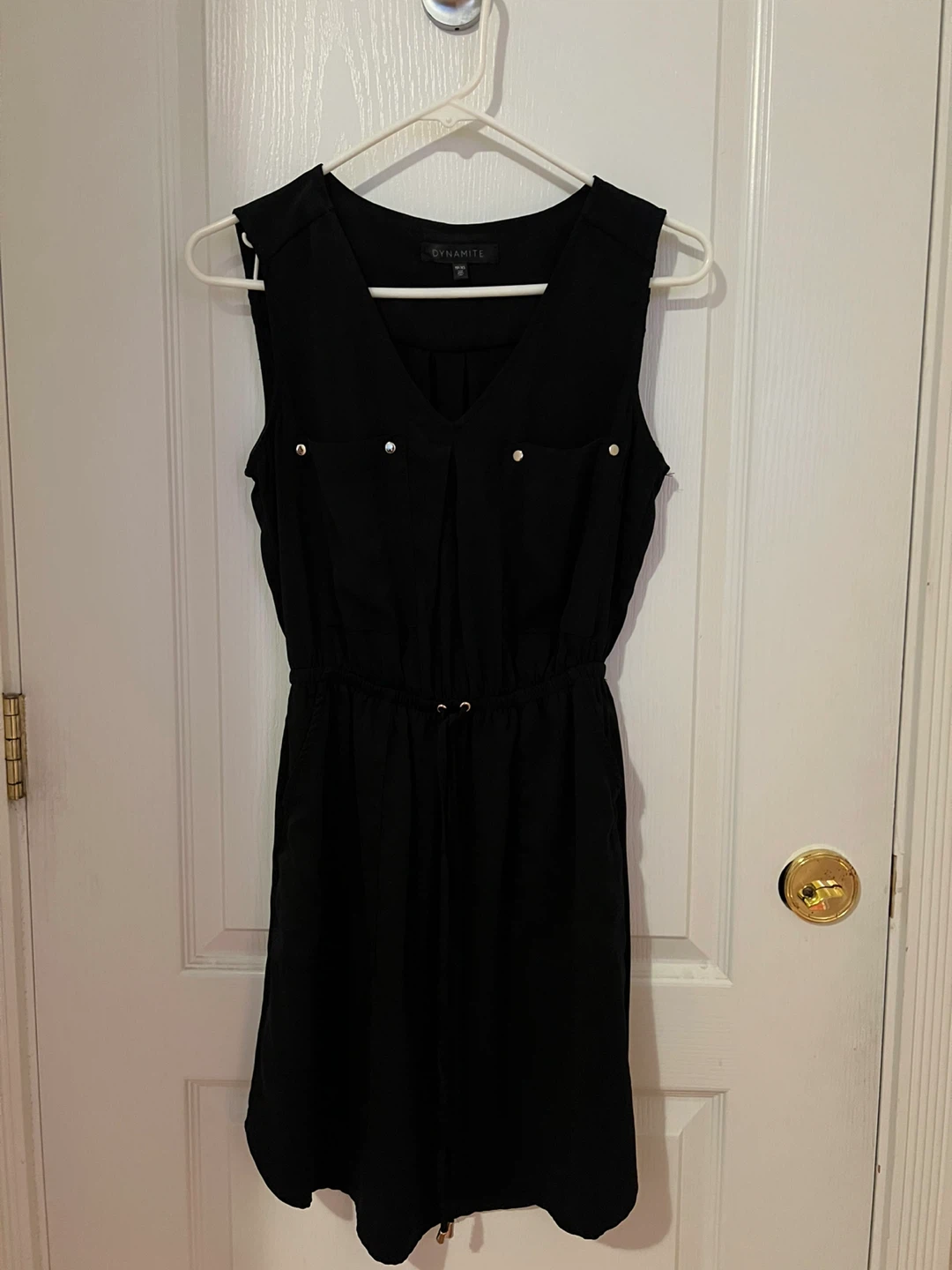 Dynamite Black Sleeveless V-Neck Dress