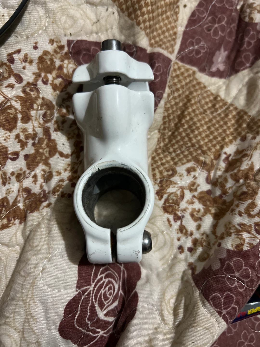 White Bicycle Stem - photo 2