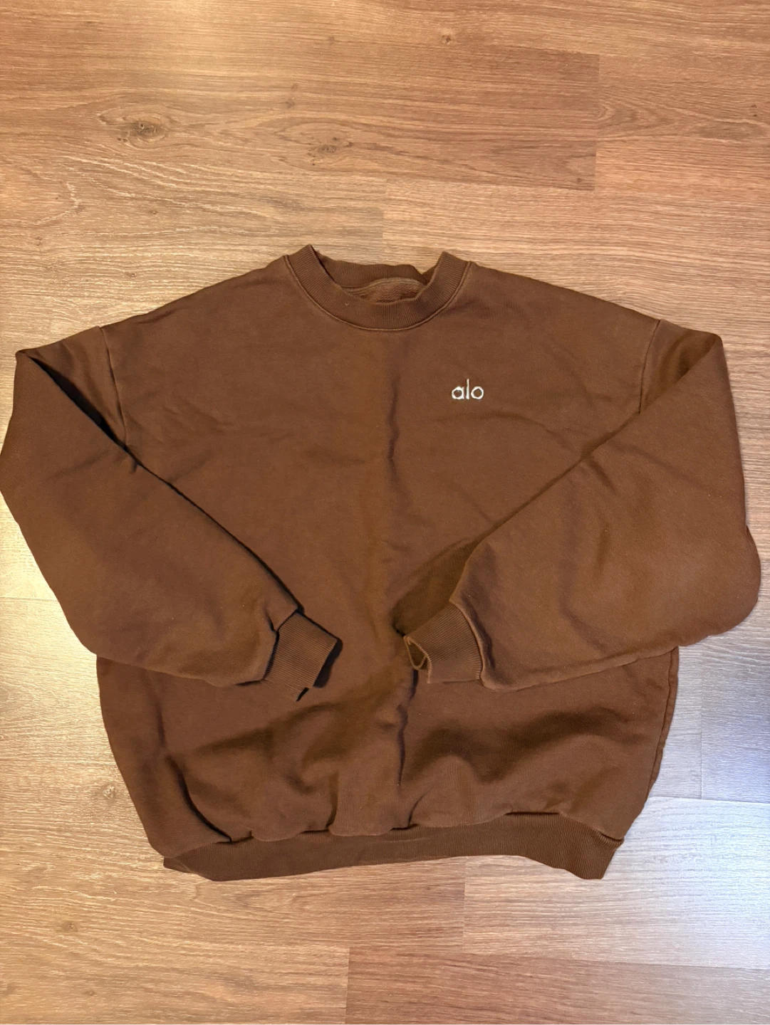Alo Accolade Crewneck Pullover - Size L