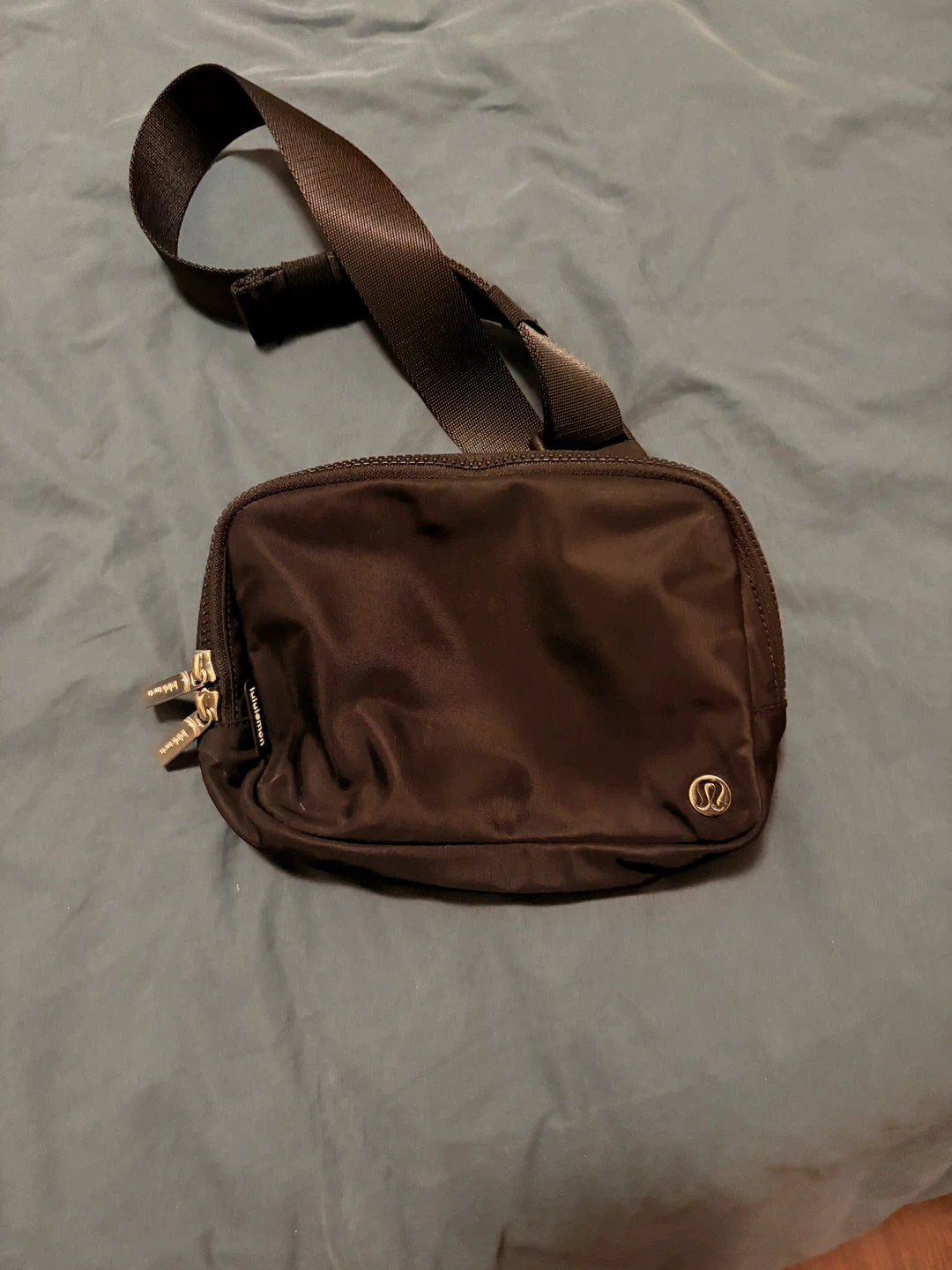 Lululemon Everywhere Belt Bag (1L)