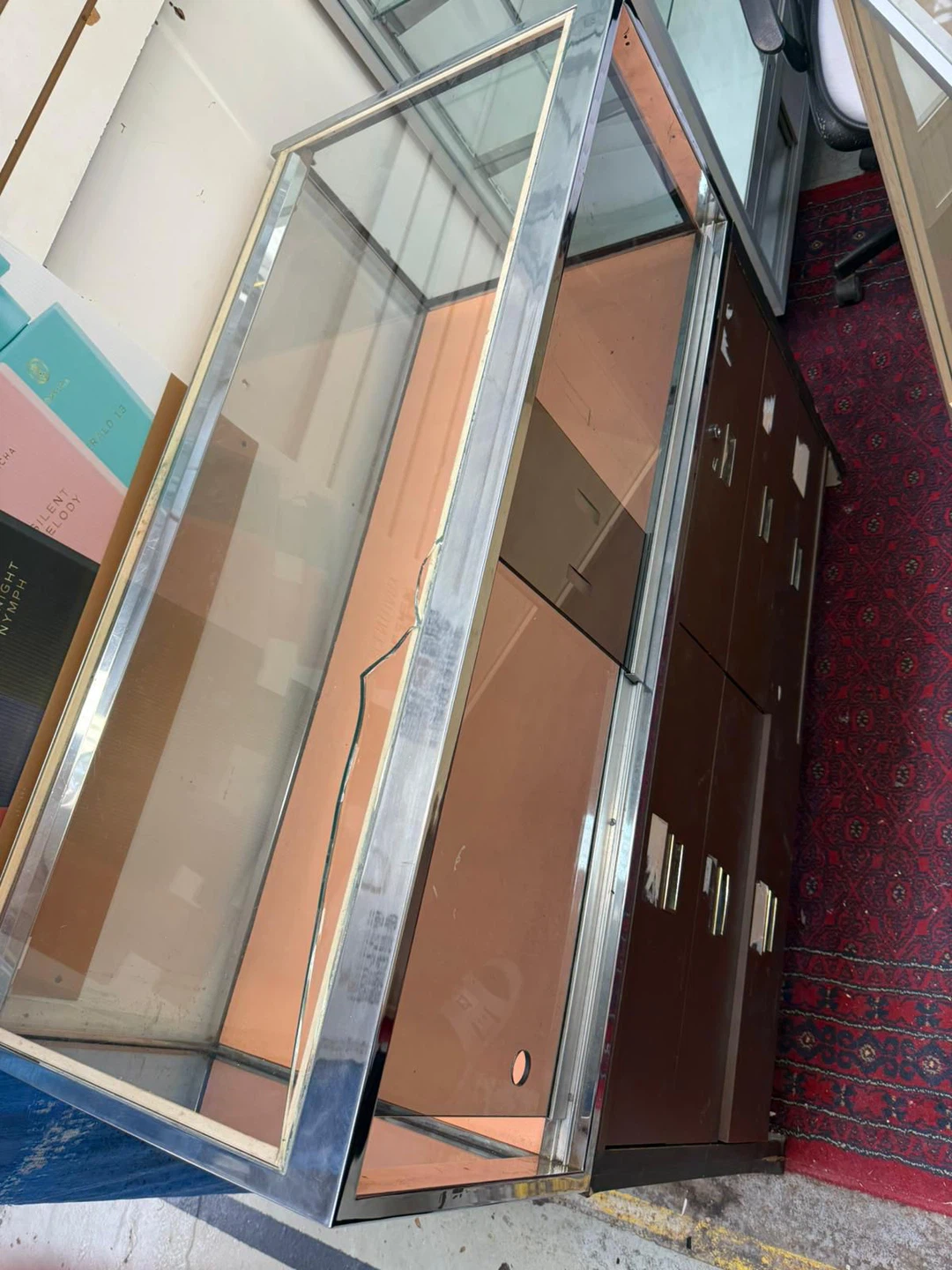 Glass display case with chrome frame - photo 2