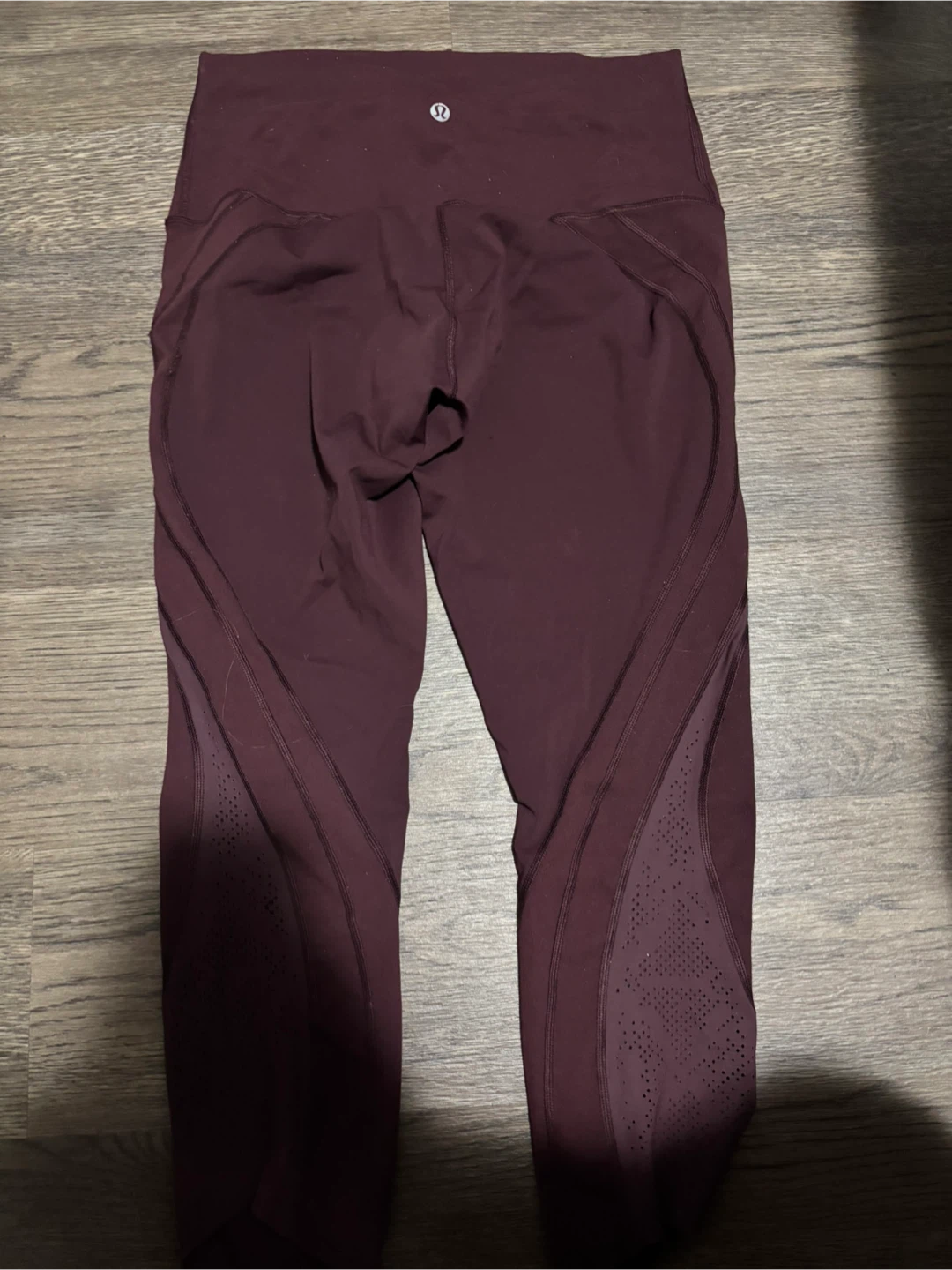 Lululemon Burgundy Cropped Leggings Size 8 - photo 2