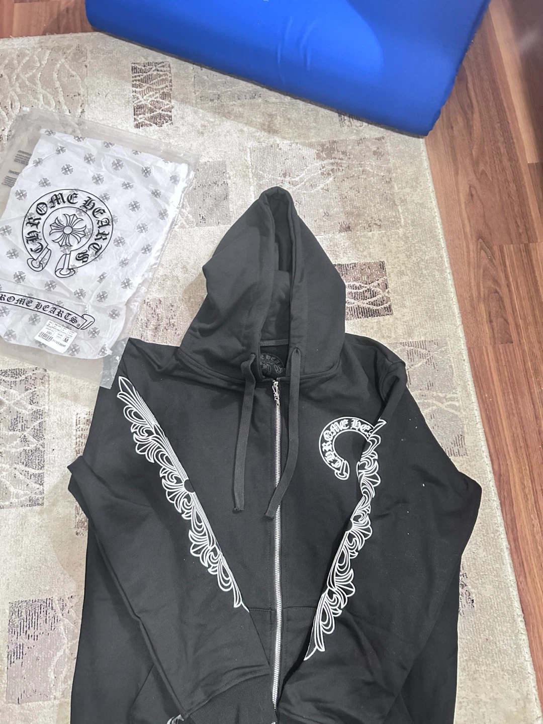 Chrome heart zip up