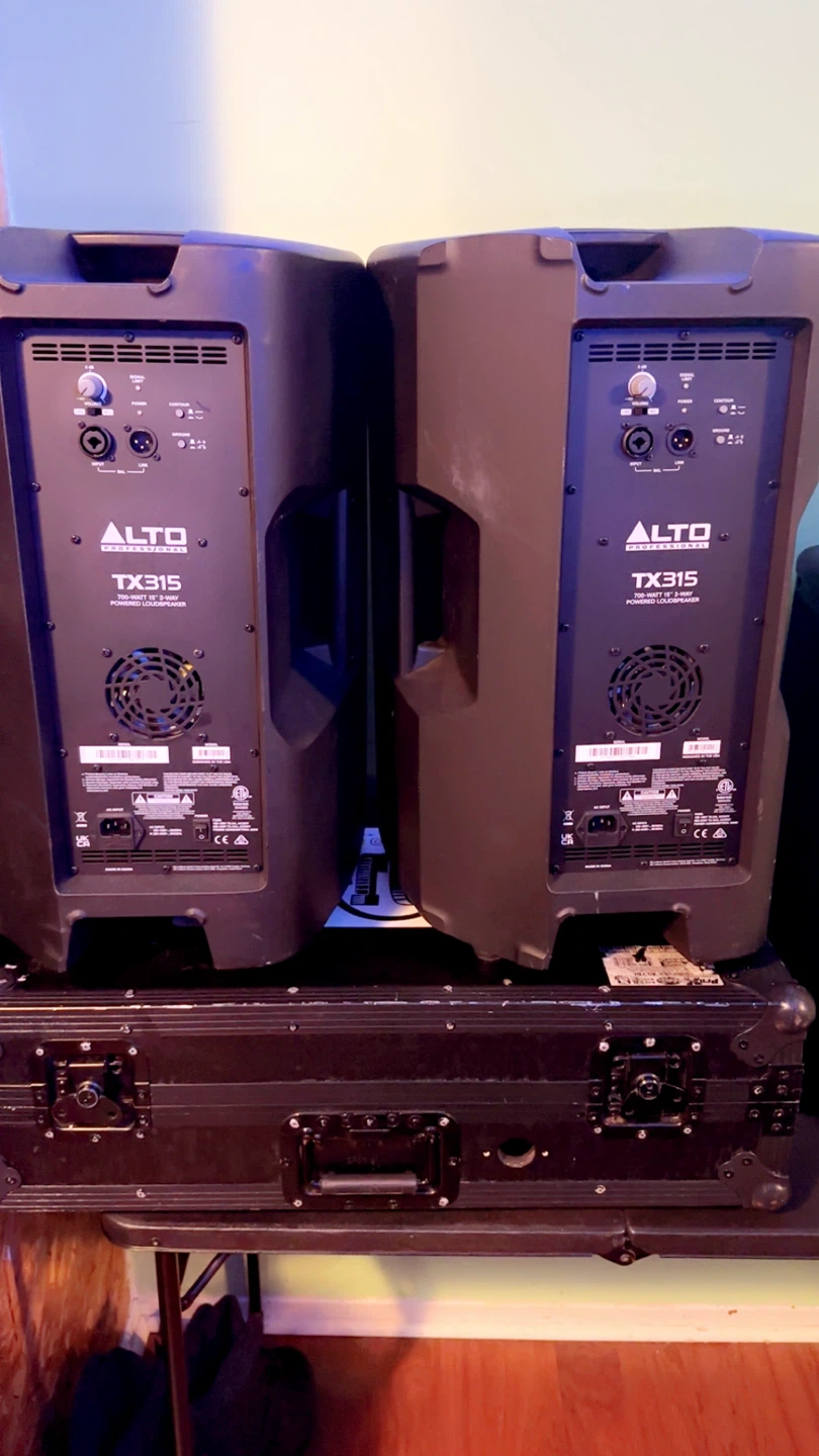 Alto TX315 Professional Powered Loudspeakers (Pair)