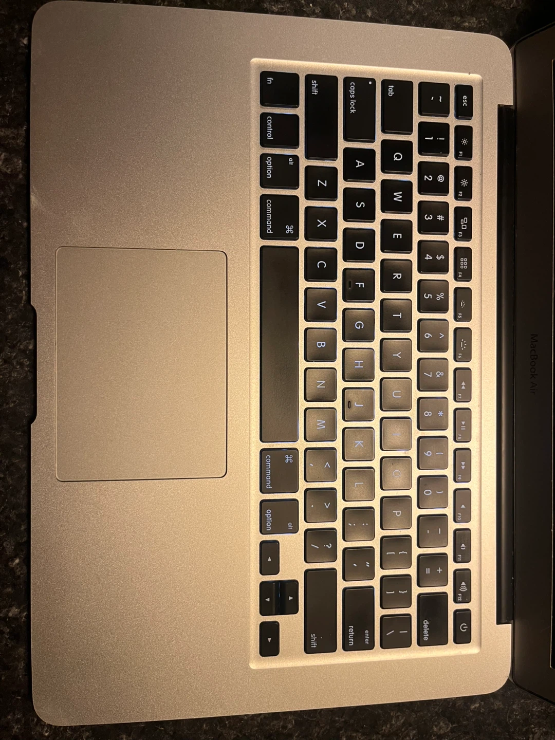 MacBook Air - photo 3