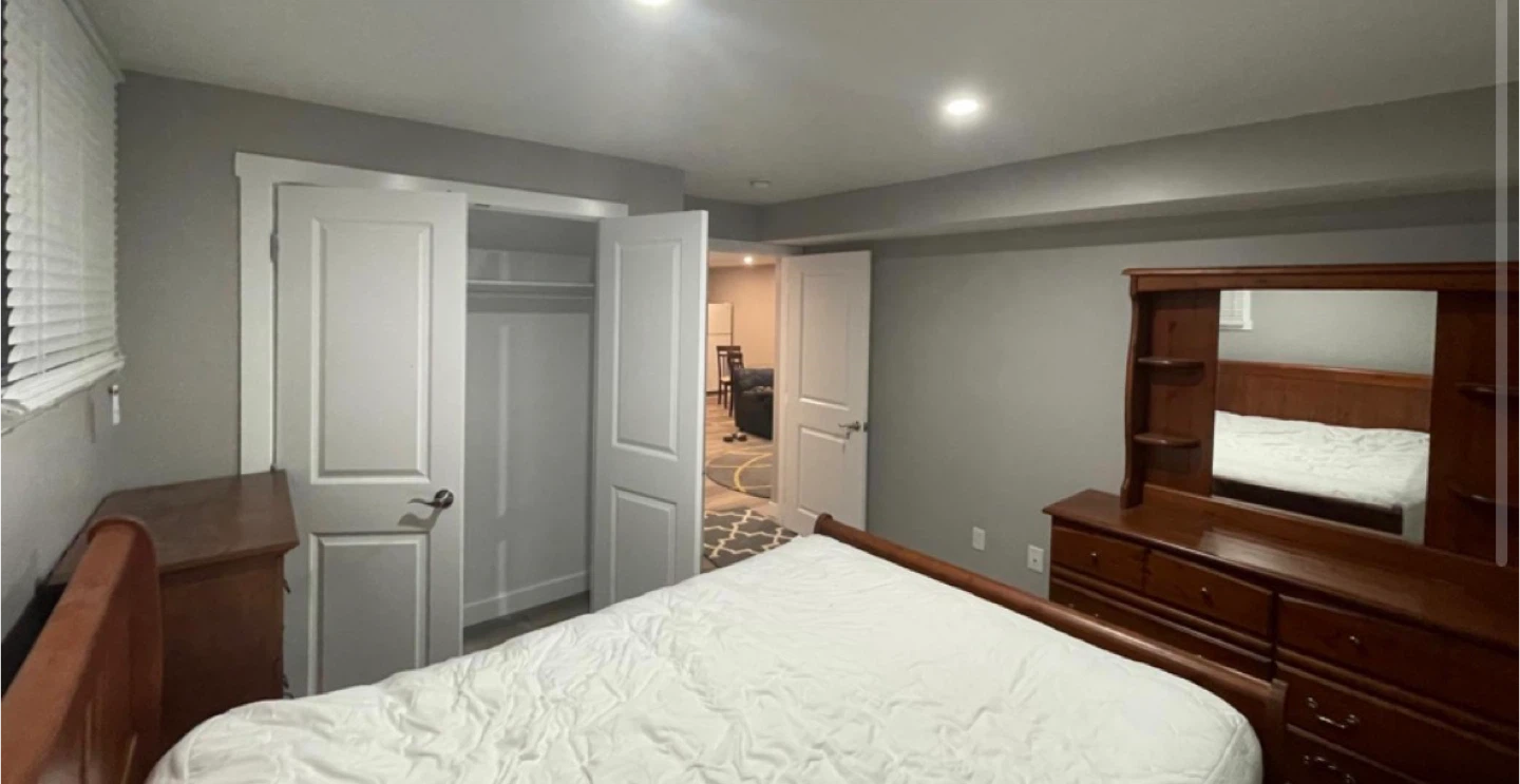 West side beautiful 2 bedroom/ 1 bathroom washer & dryer - photo 3