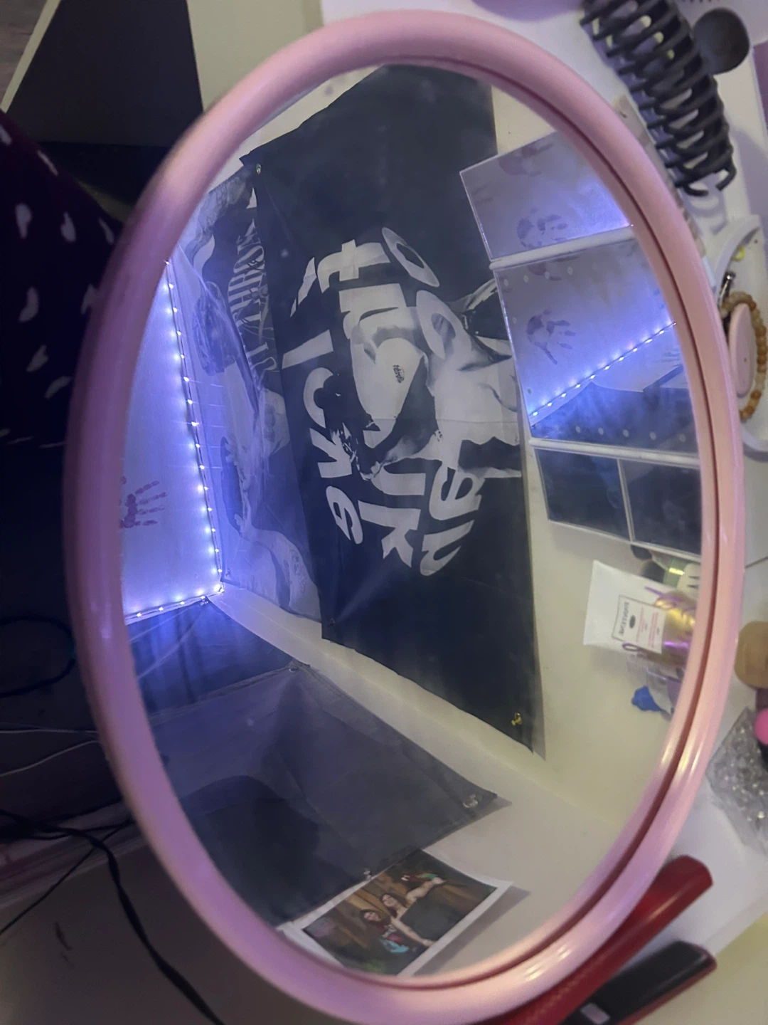 Pink Oval Mirror - photo 2