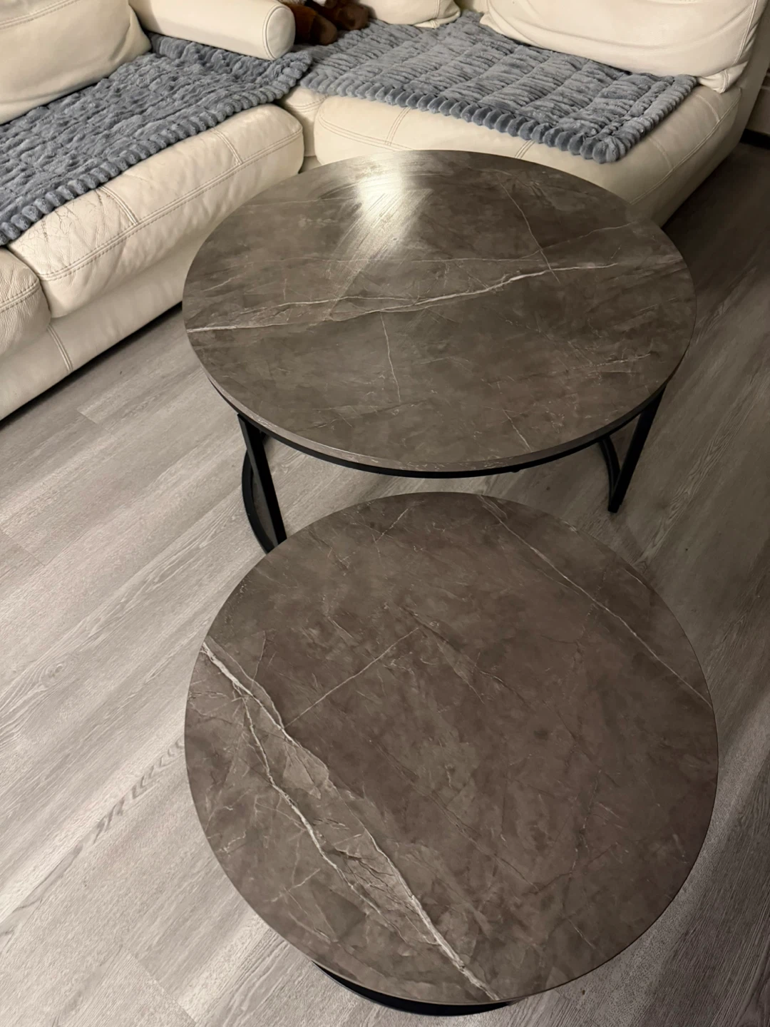 Set of 2 Round Nesting Coffee Tables - photo 2