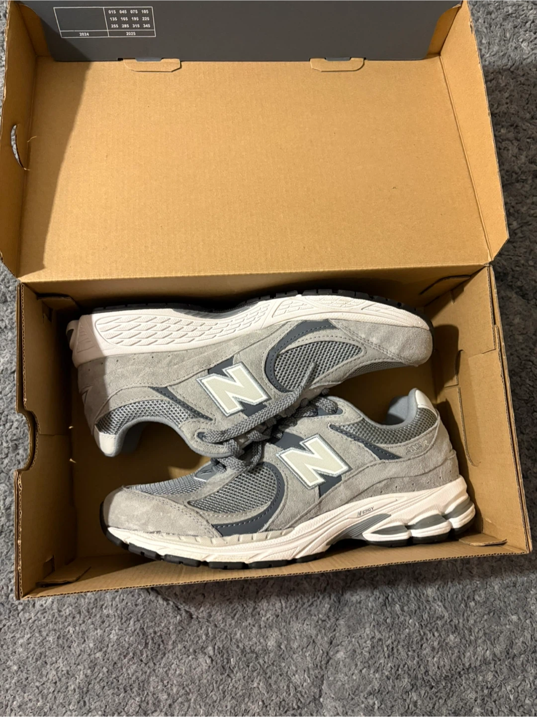Size: 9 Men / New Balance 2002RST - photo 3