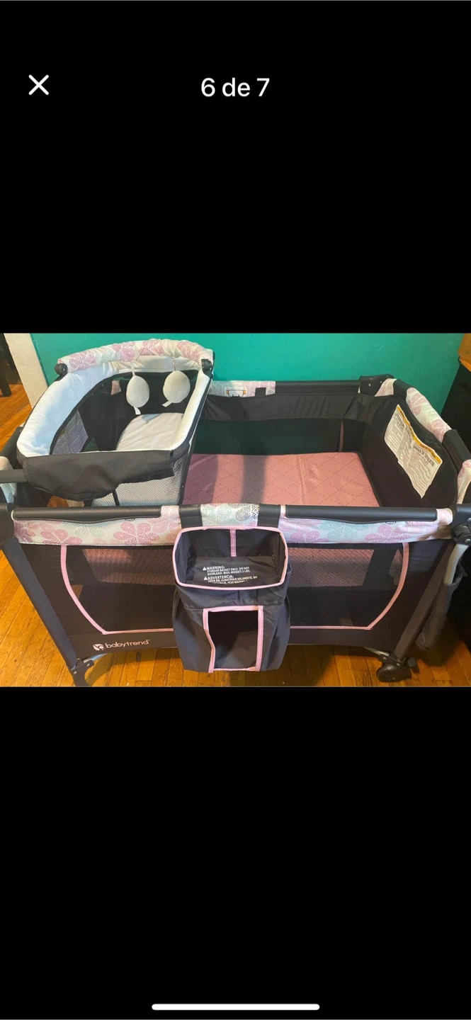Baby Trend Playard with Bassinet
