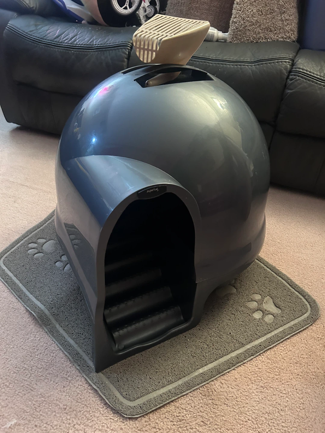 Moderna Cat Litter Box
