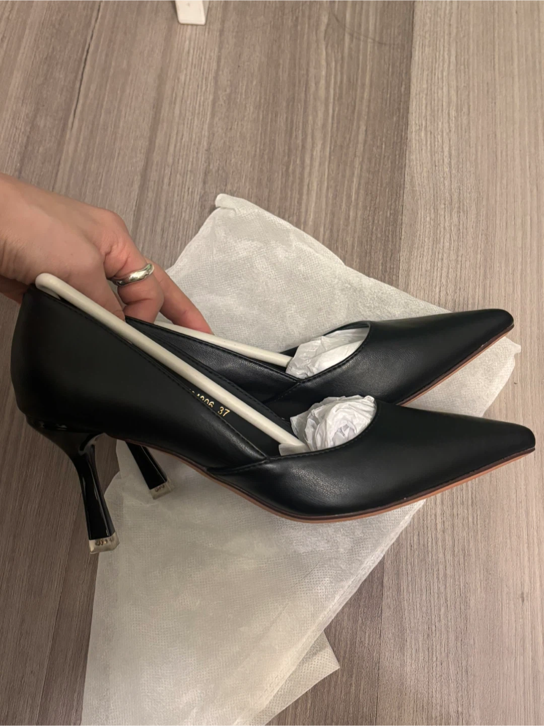 Black Stiletto Pumps (7cm/ 6.5,235/new) - photo 2
