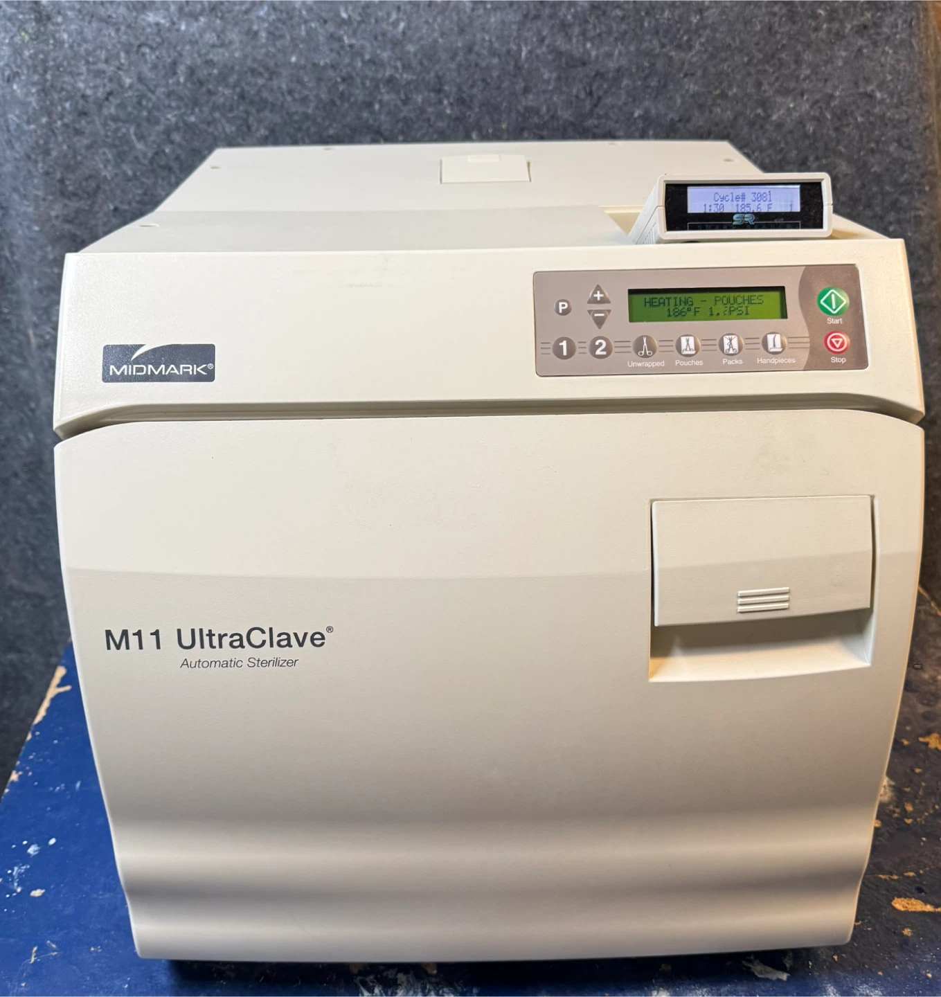 Midmark M11 UltraClave Automatic Sterilizer - photo 4