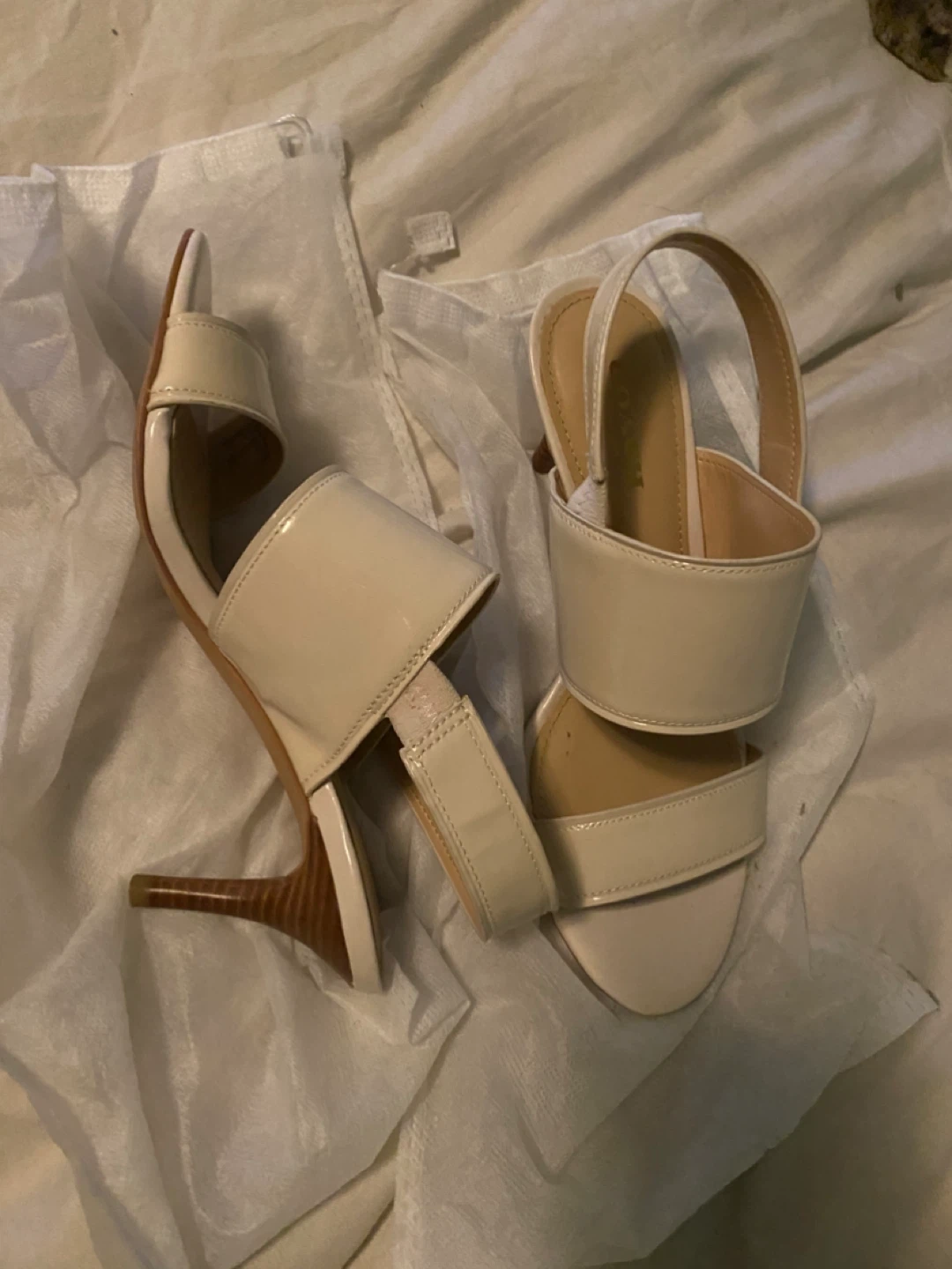 Coach Marla Cream Patent Leather Slingback Heels Size 5.5 - photo 5
