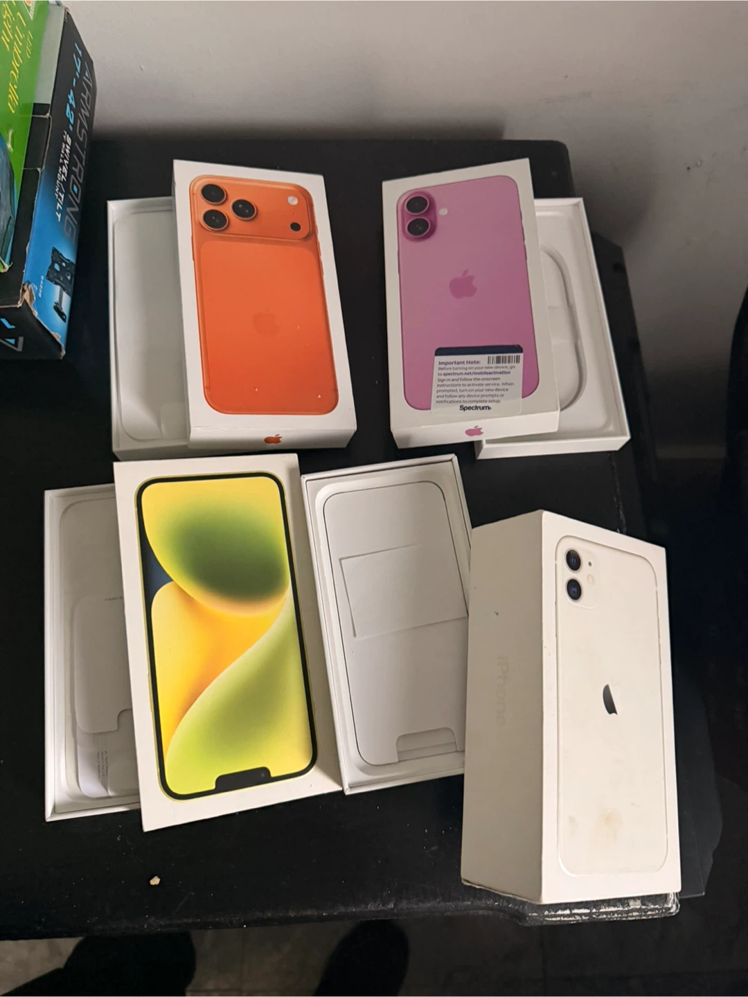 4 boxes empty iPhone 17 iP 16 iPhone 14 Lot - Multiple Colors