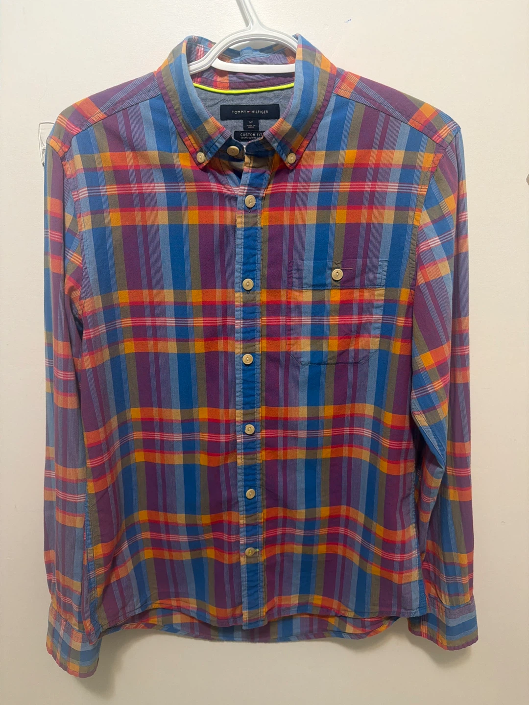 Tommy Hilfiger Plaid Button-Up Shirt