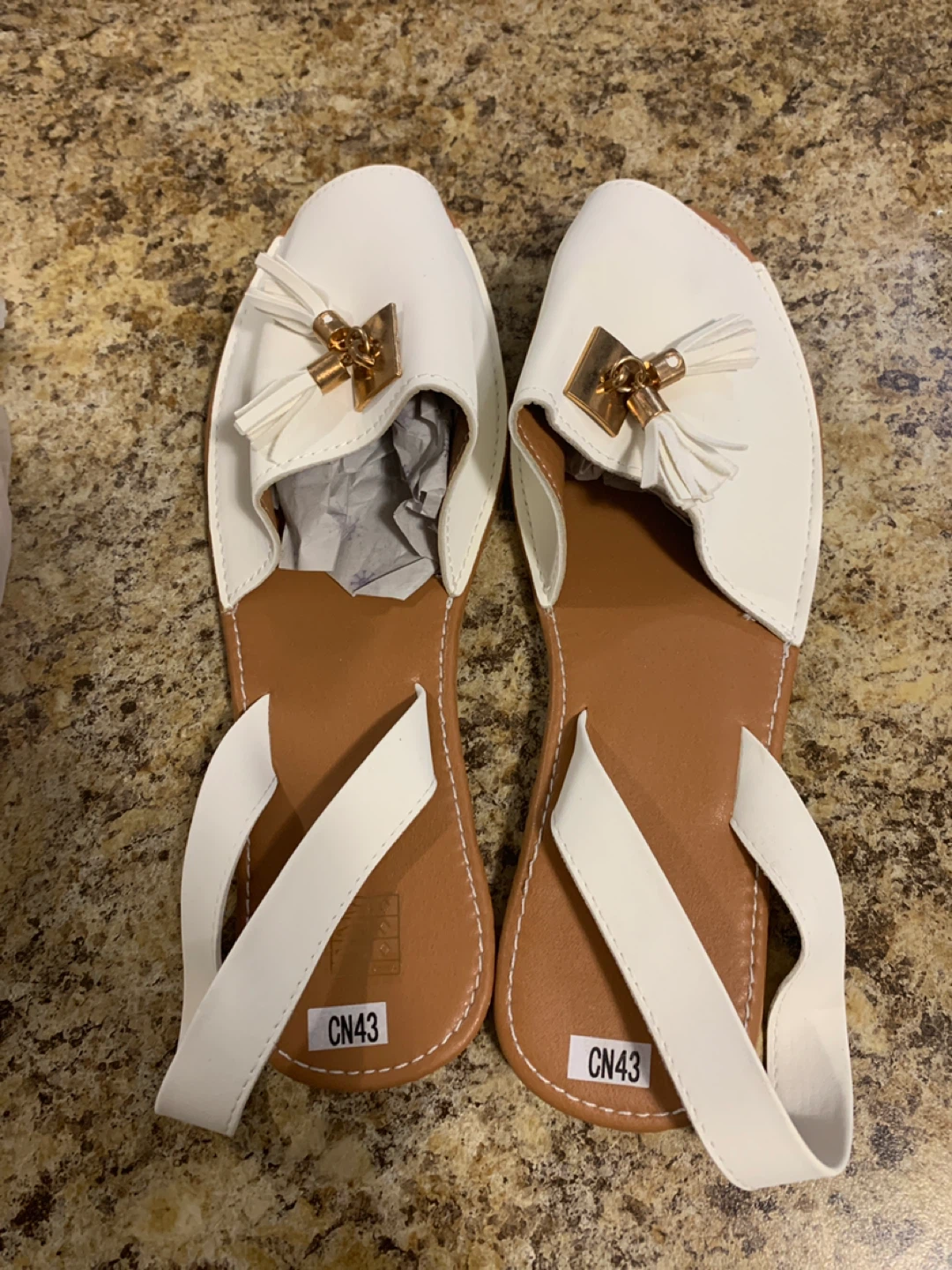 White Flat Sandals with Tassel Detail