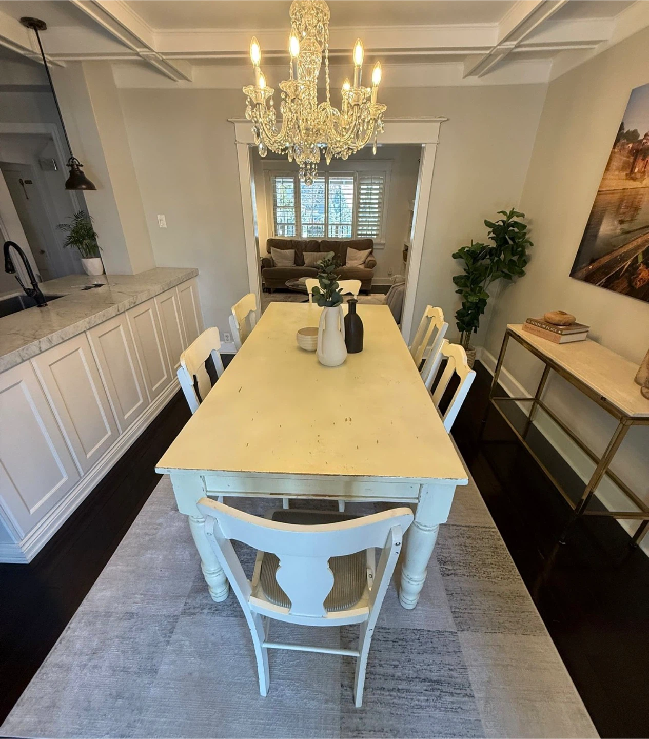 FREE!! Dining table and chairs - French country/farmhouse style - photo 2