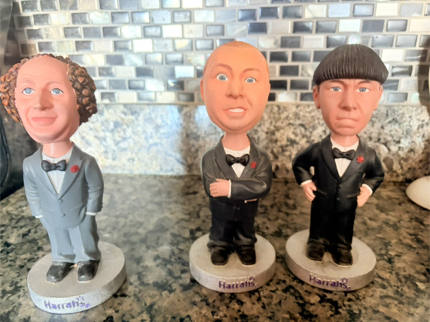 Set of 3 Collectors 3 Stooges Bobbleheads - photo 2