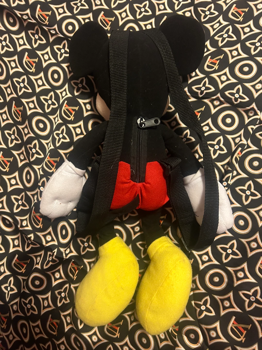 VINTAGE DISNEY MICKEY MOUSE PLUSH BACKPACK - photo 3