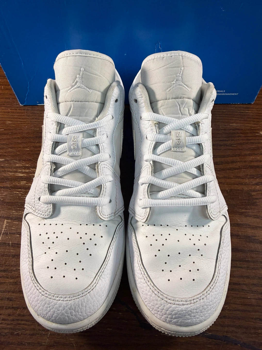 Nike Air Jordan1 Low GS Shoes Youth Size 7Y/Women’s Size US 8,5 - photo 5