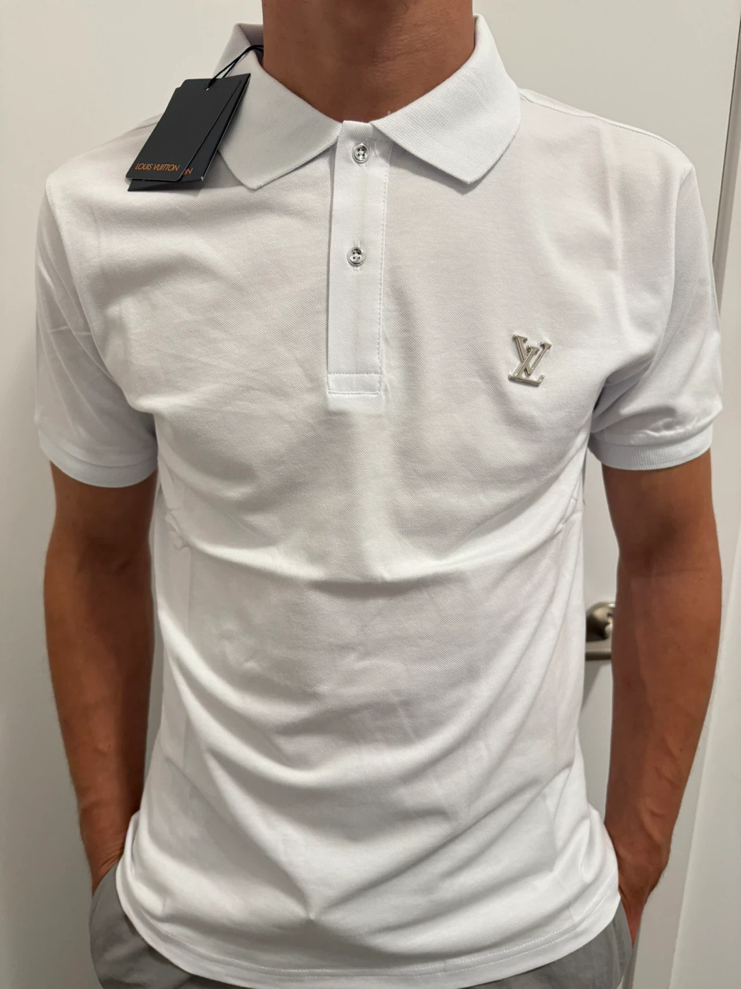 Louis Vuitton Polo Shirt white and black - photo 3