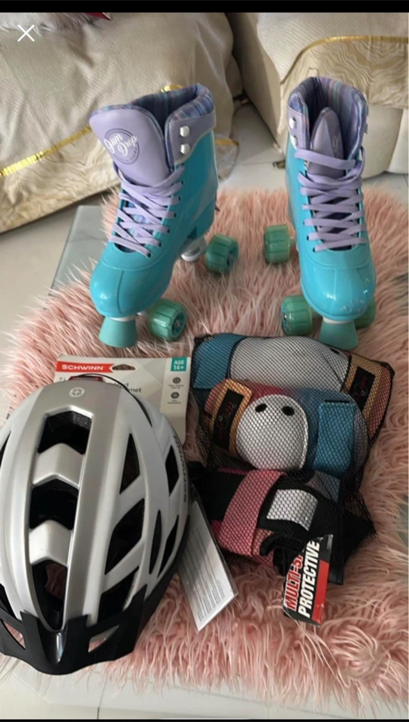 Quad skates, helmet, and protective gear set - photo 2