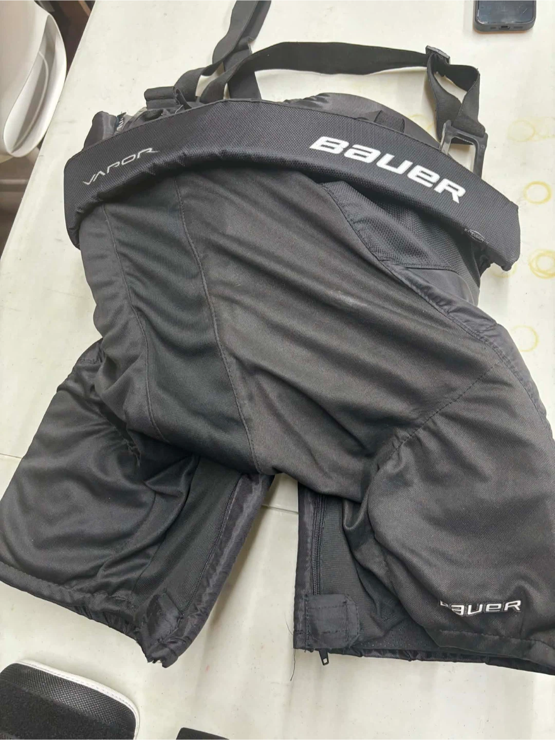 Bauer Hockey Gear Set - Skates, Pants, Gloves, Helmet, Pads - photo 5