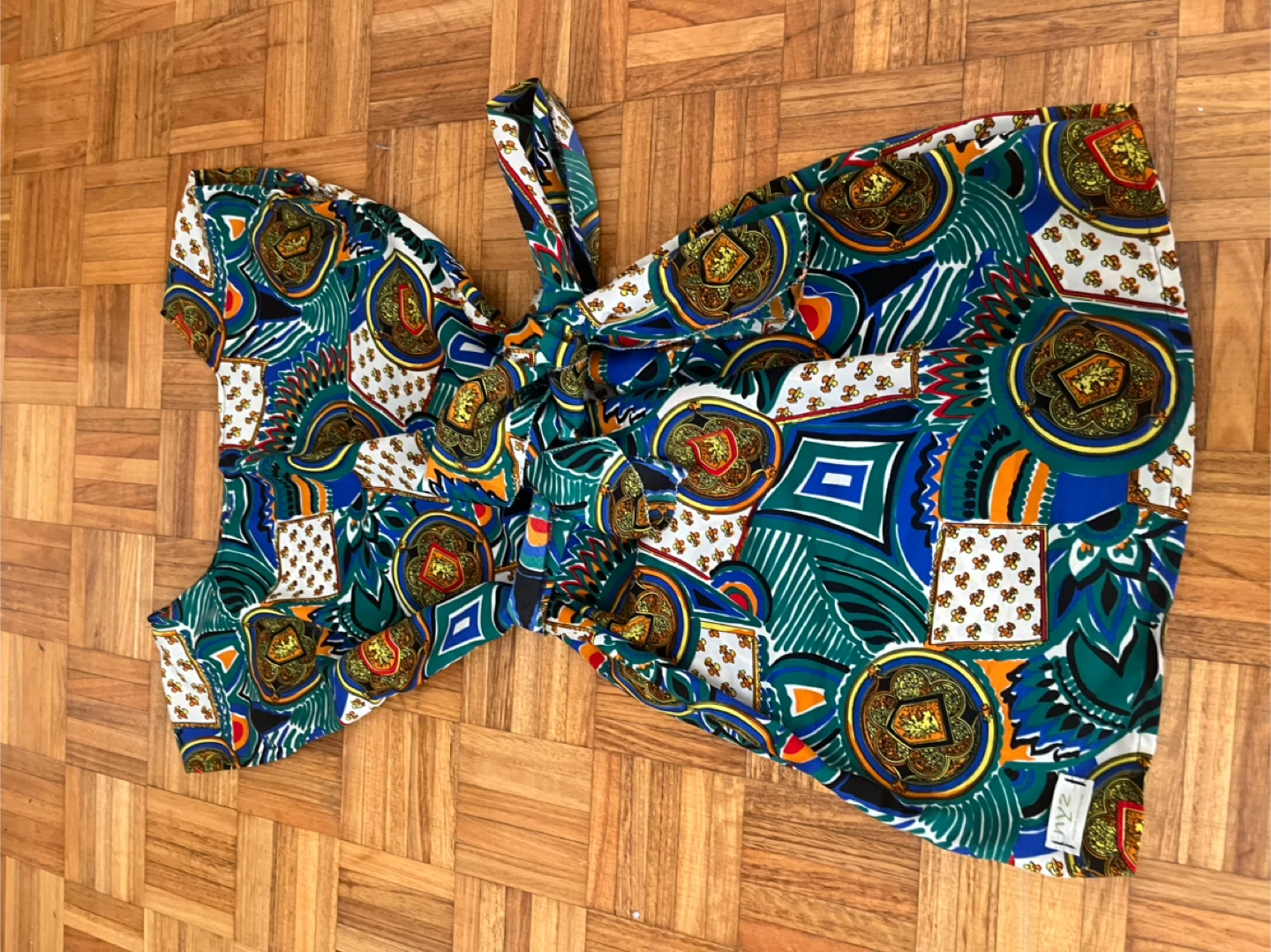 CUSTOM DESIGNED Vibrant Patterned  dresswith Tie Detail - photo 3