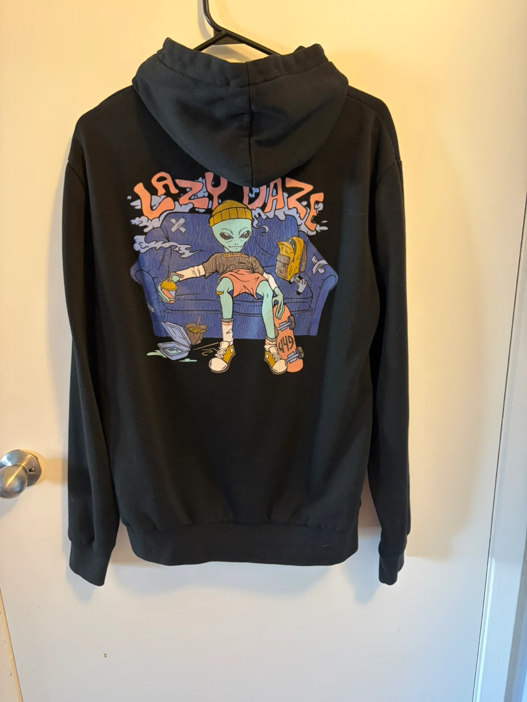 West Forty Nine "Lazy Daze" Graphic Hoodie - photo 2