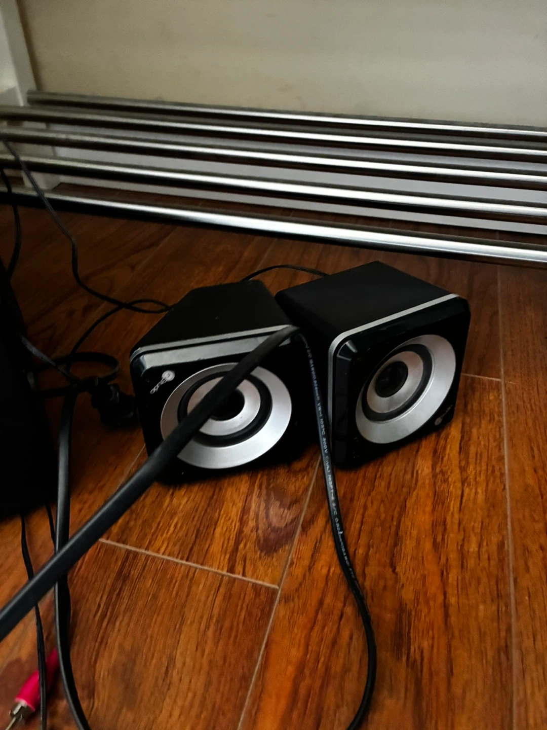 inStudio 2.1 Speaker System - Black - photo 2