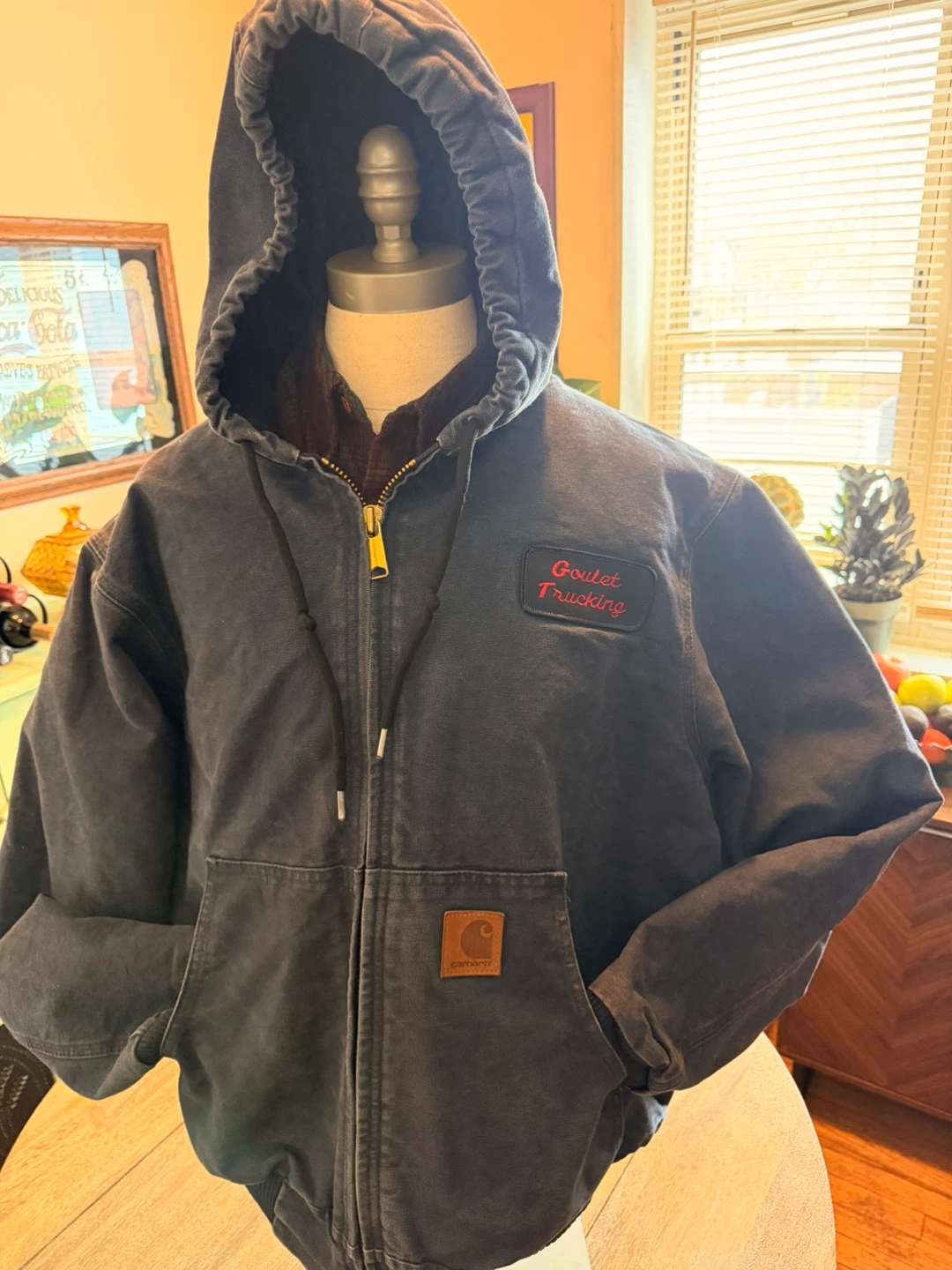 Carhartt Men's Dark Wash blue Jacket size large