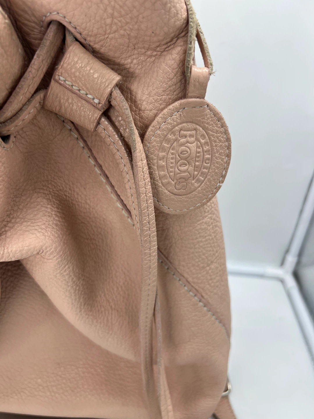 ROOTS Blush Pink Pebbled Leather Drawstring Backpack - photo 2
