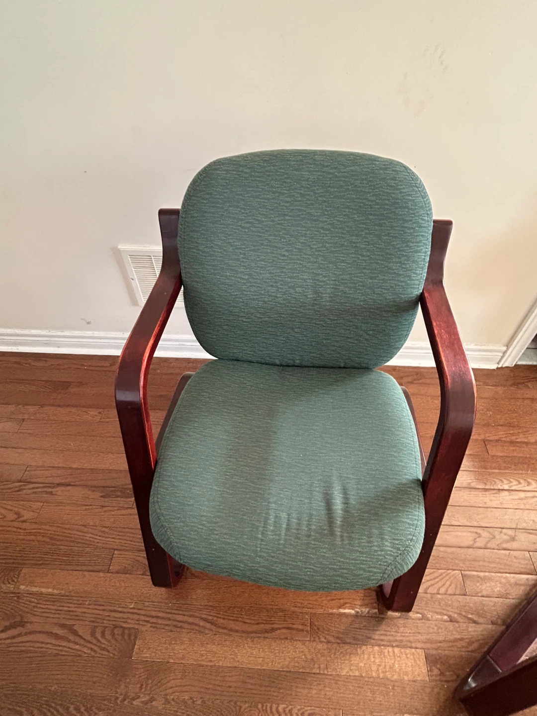 Office Chair - photo 3
