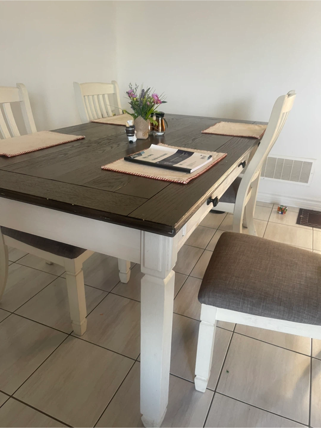 Dining Table with 4 Chairs - photo 3