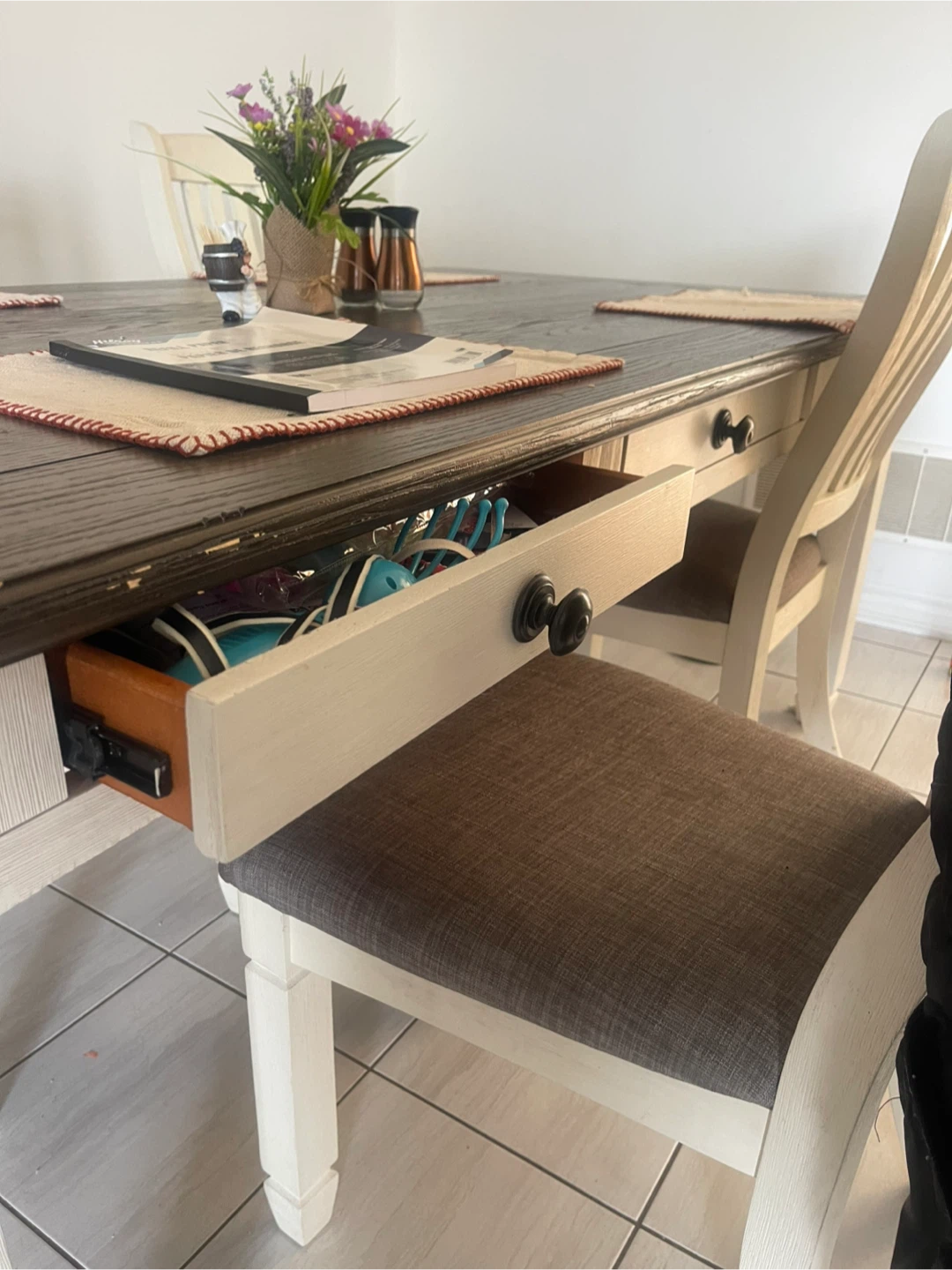 Dining Table with 4 Chairs