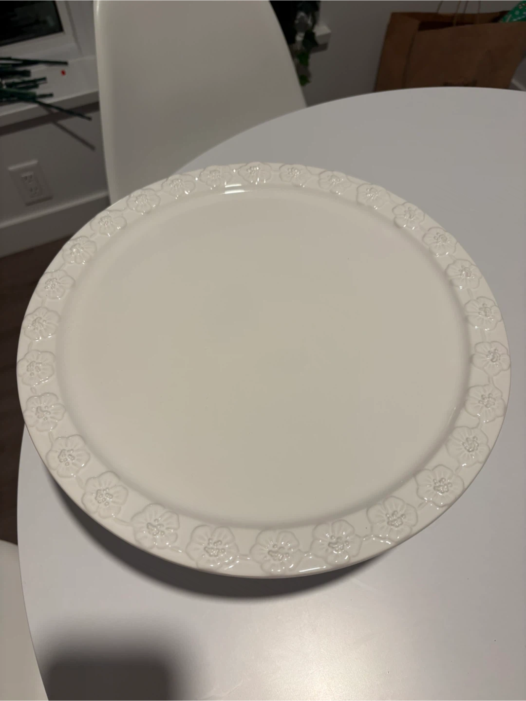 Signature Housewares Cake Plate with Pedestal - photo 3
