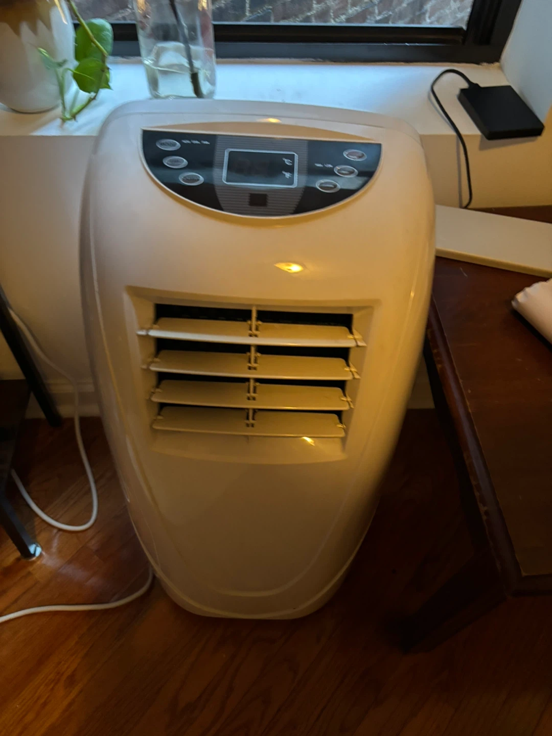 CCH Portable Air Conditioner 10000 BTU YPL3-10C