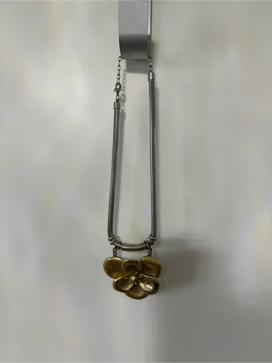 Free - flower pendant necklace - photo 2