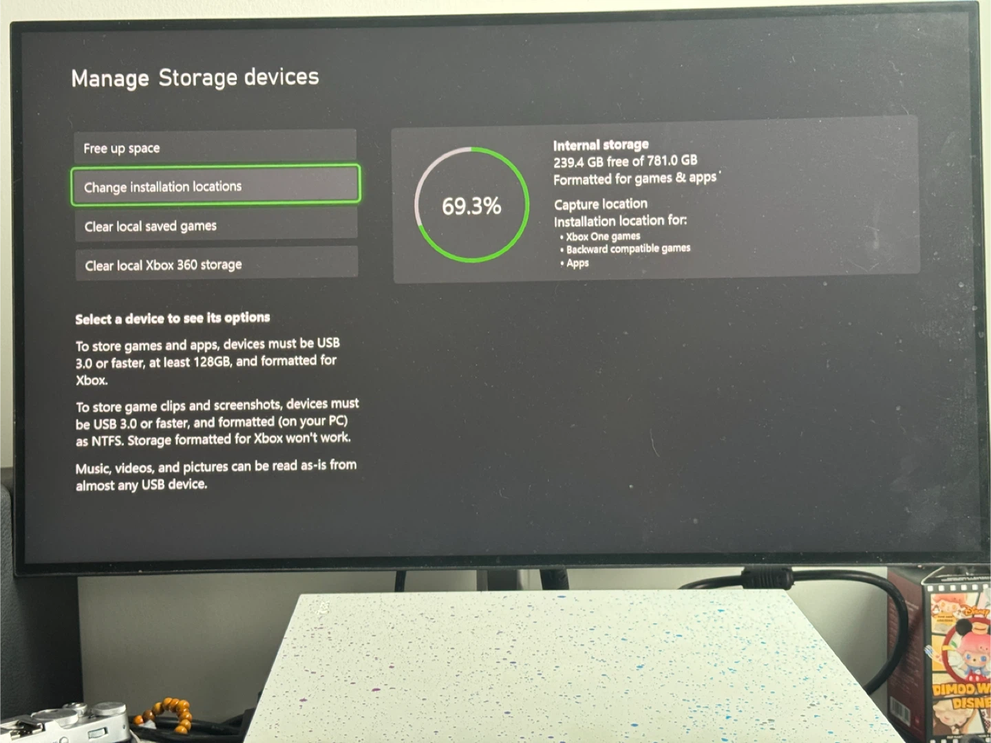 1TB Xbox One X Hyperspace with 2 Controllers - photo 4