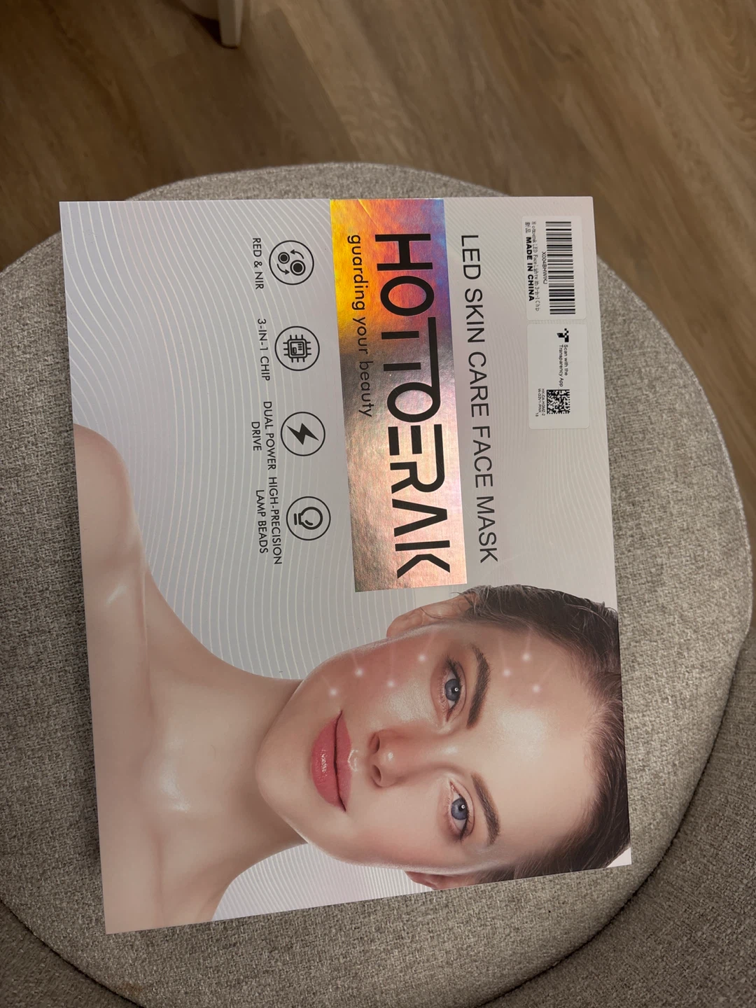 Hottoerak LED Skin Care Face Mask
