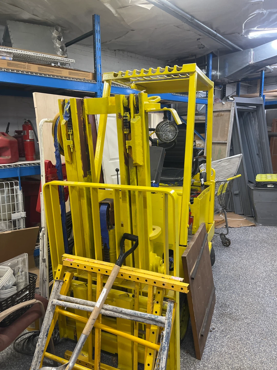 Yellow Forklift - photo 3